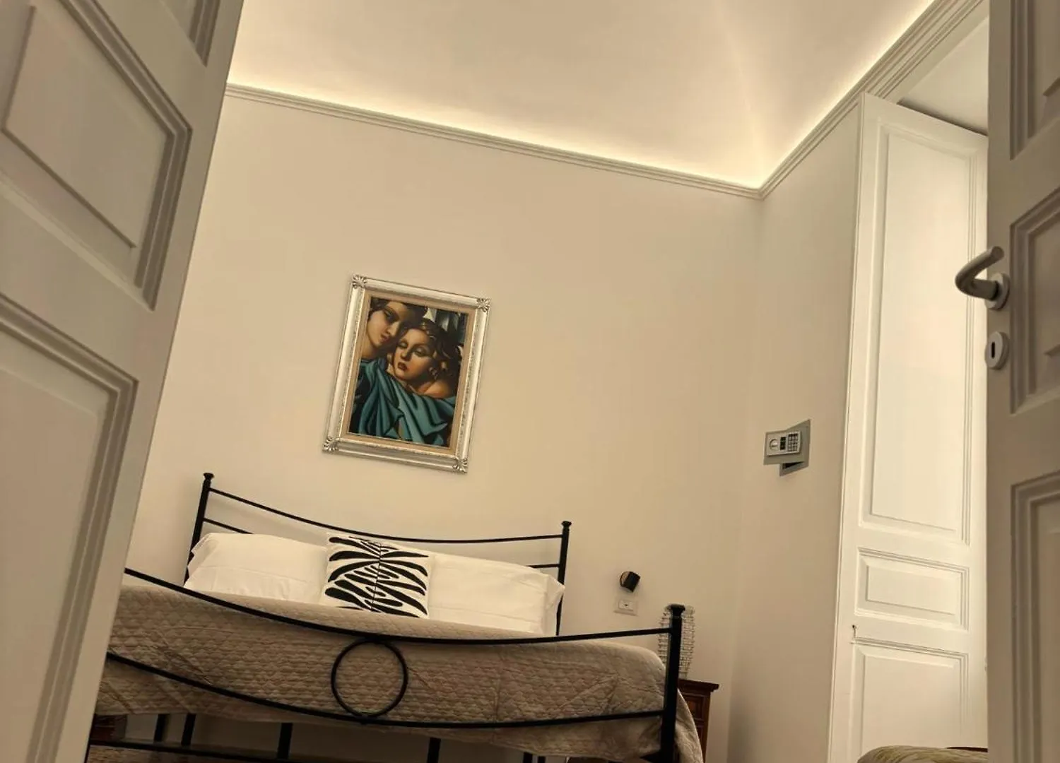 Grey House Apartments Catania