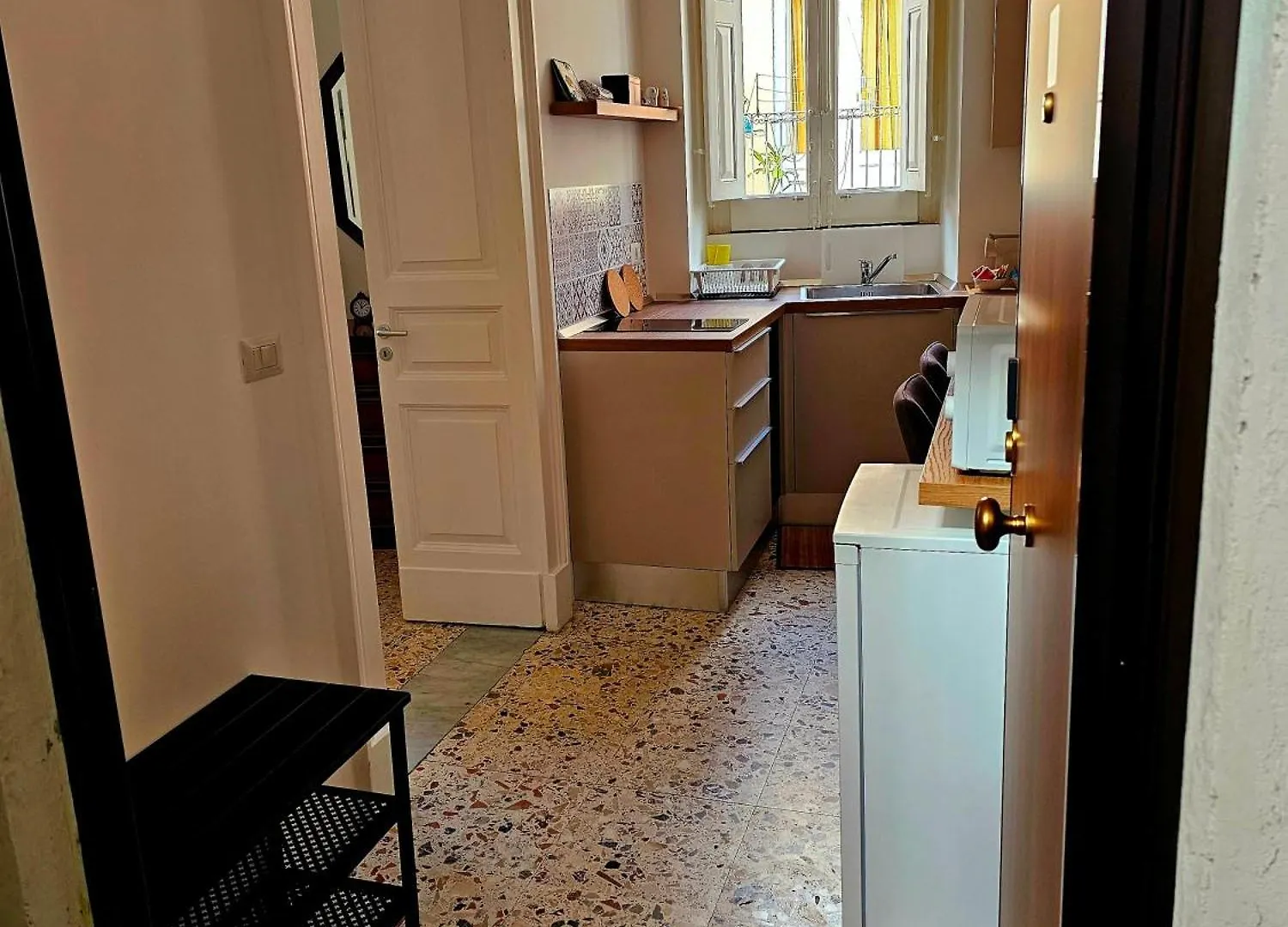Grey House Apartments Catania